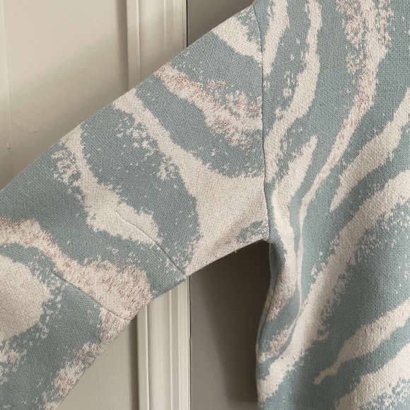 Anthropologie Sleeping On Snow Blue and White Cropped Sweater - Picture 3 of 5